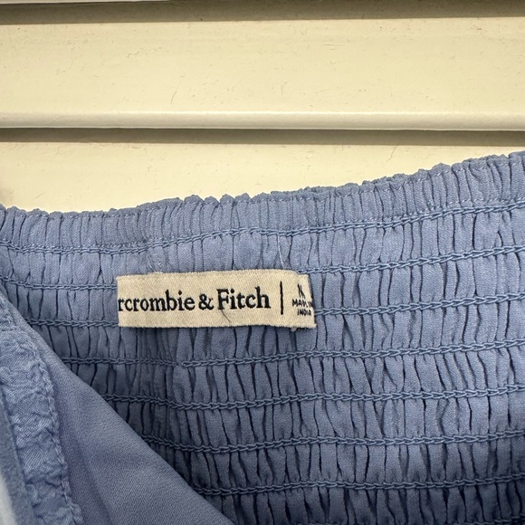 Beautiful Abercrombie and Fitch dress - Picture 2 of 4